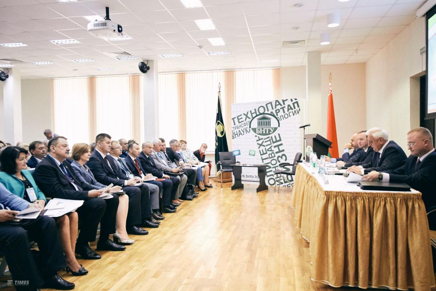 Михаил Владимирович Мясникович посетил БНТУ